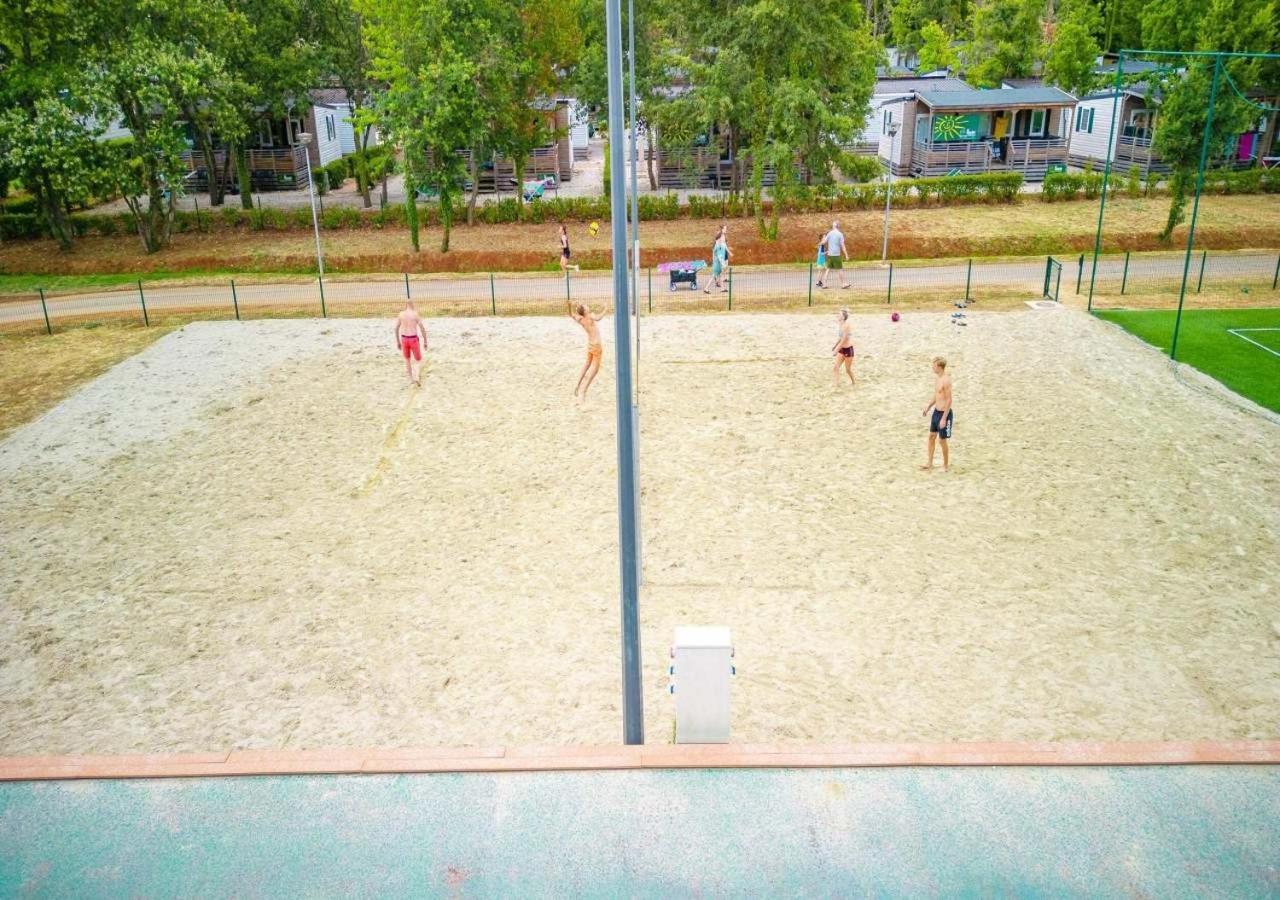 Camping Bijela Uvala - Eurocamp I Homair Porec Bagian luar foto